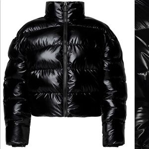 Fabletics Wander Puffer Jacket